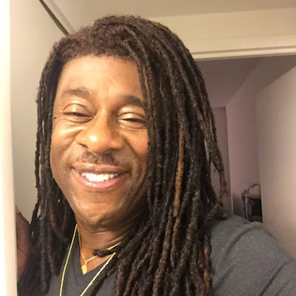 Meet your Posher, Wayne